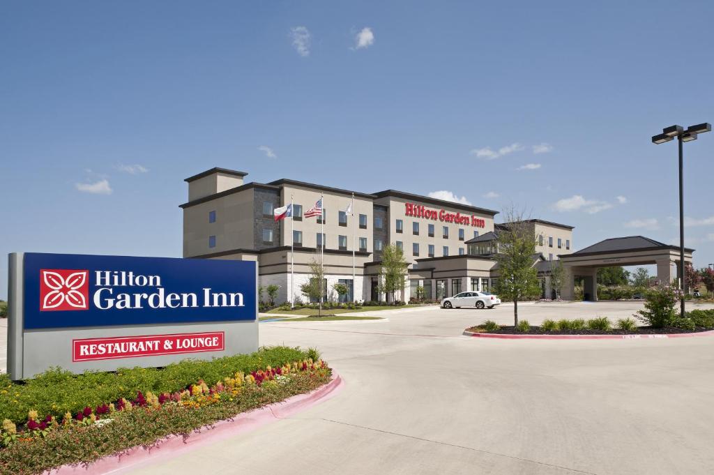 Hilton Garden Inn Ft Worth Alliance Airport Main image 1